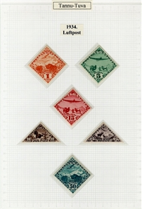 LARGE LOTS AND COLLECTIONS WORLDWIDE COLLECTIONS and BALANCES 1865-1933 balance of a consignment on stock cards and album pages, United States 50c Zeppelin (C18) pair n.h., 1922-26 2c...